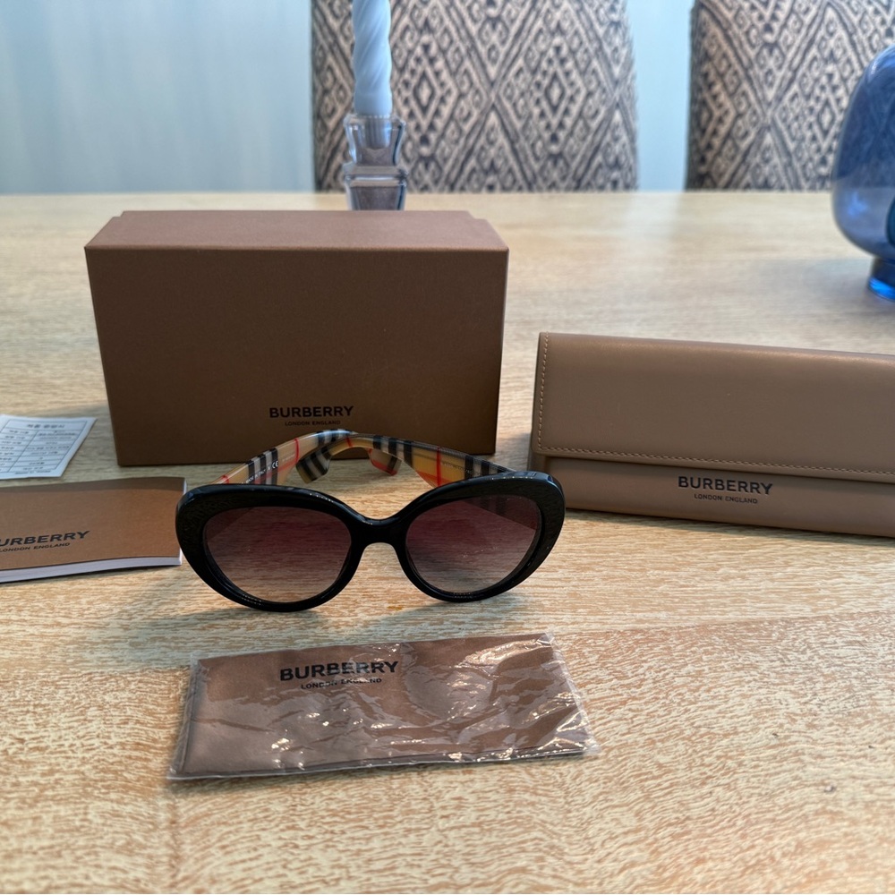 Burberry Black Sunglasses with Checkered Arms
